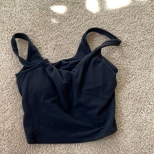 Lulu align crop top